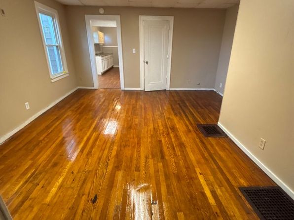 274 Chenango St APT 1