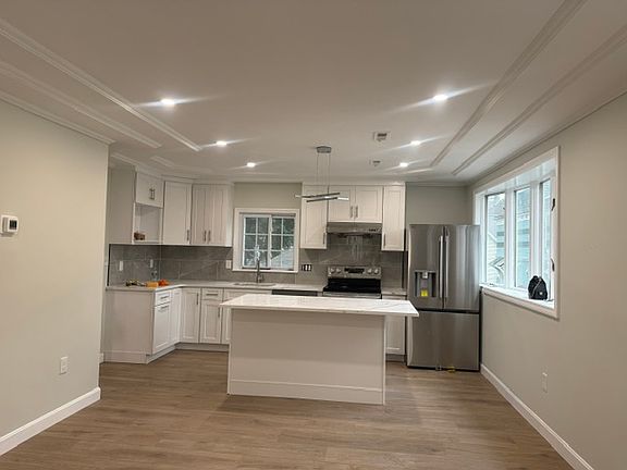 3rd image of 52 Holbrook Ave #2