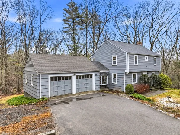 22 Hilltop Rd, Sudbury, MA 01776
