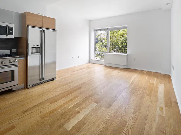 2280 Frederick Douglass Blvd APT 2H, New York, NY 10027