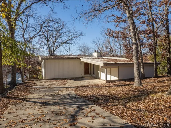 51 Gary Ct, Lake Ozark, MO 65049
