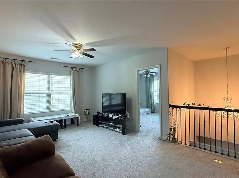 1810 Kingsbridge Ct — Photo 16