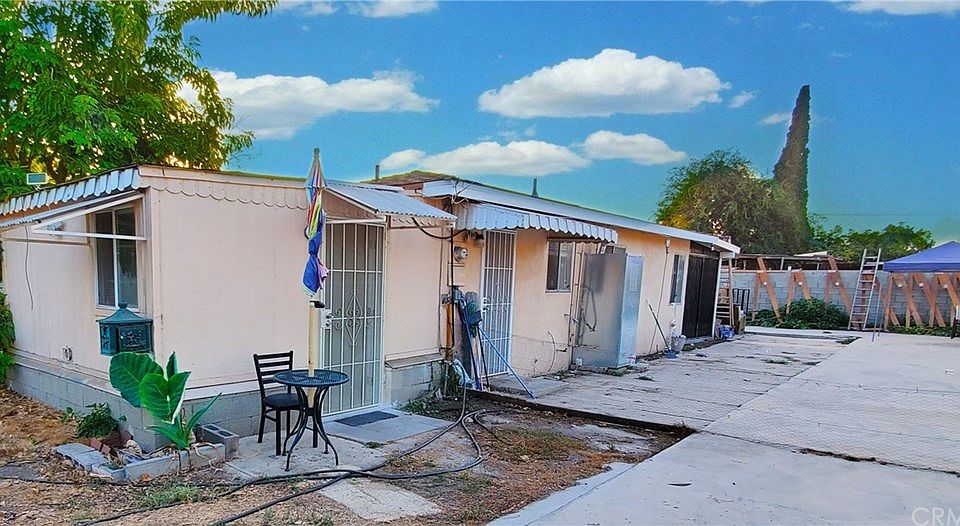 1st image of 2043 Parkway Dr #A