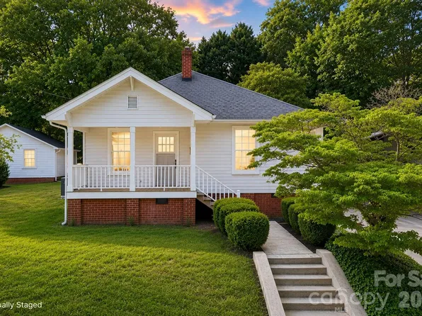 812 N 4th St, Albemarle, NC 28001