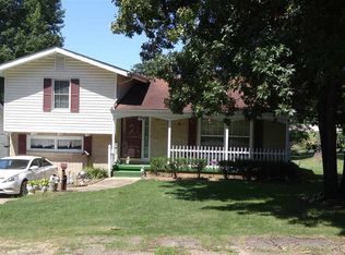 1409 Rosedale Ln, Poplar Bluff, MO 63901