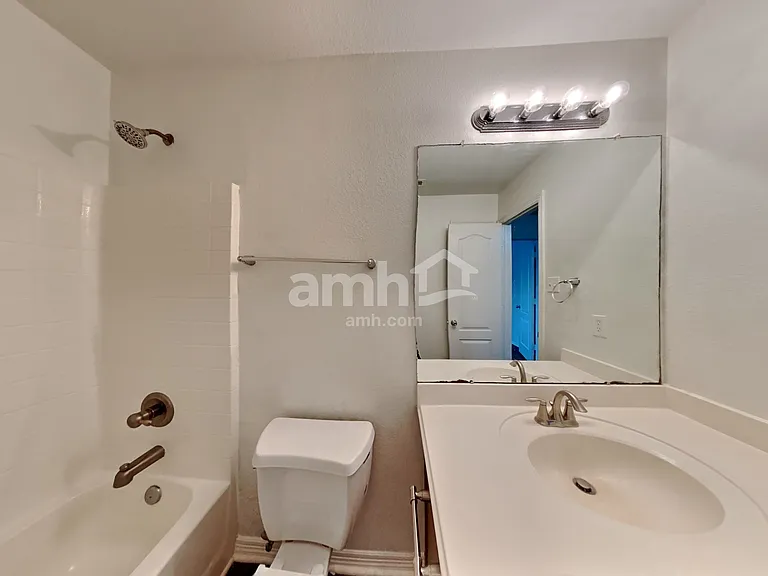 2013 Briar Grove Dr — Photo 14