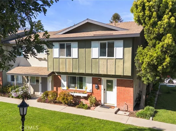9692 Durham Dr, Huntington Beach, CA 92646
