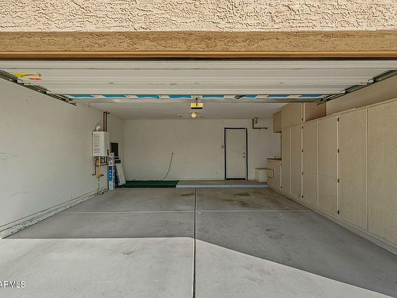 4th image of 8656 W PARADISE Lane