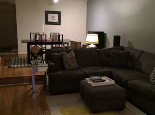 229 Valley Stream Ln, Wayne, PA 19087