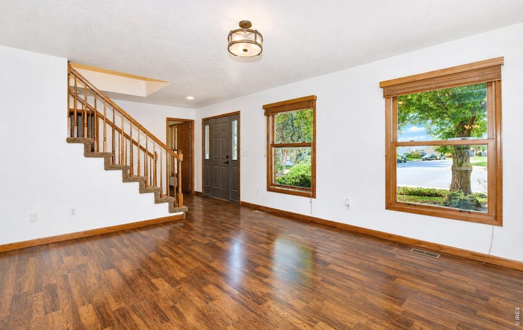 2453 Cameo Ct