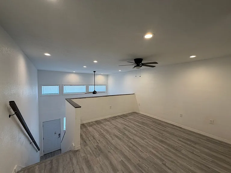 3924 Crayrich Cir #C-5 — Photo 11