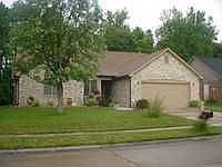 1st image of 220 Huddleston Dr N