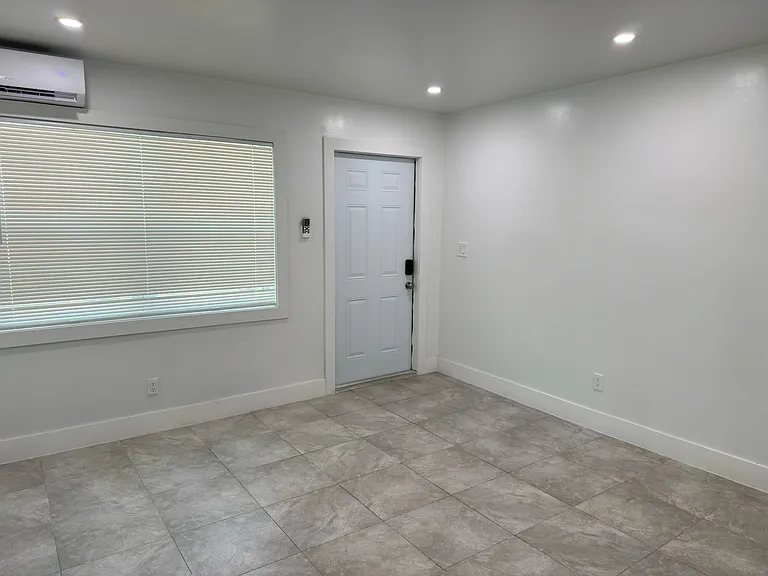1838 McKinley St #3 — Photo 5
