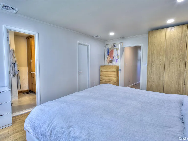 18 Seaview Ln — Photo 17