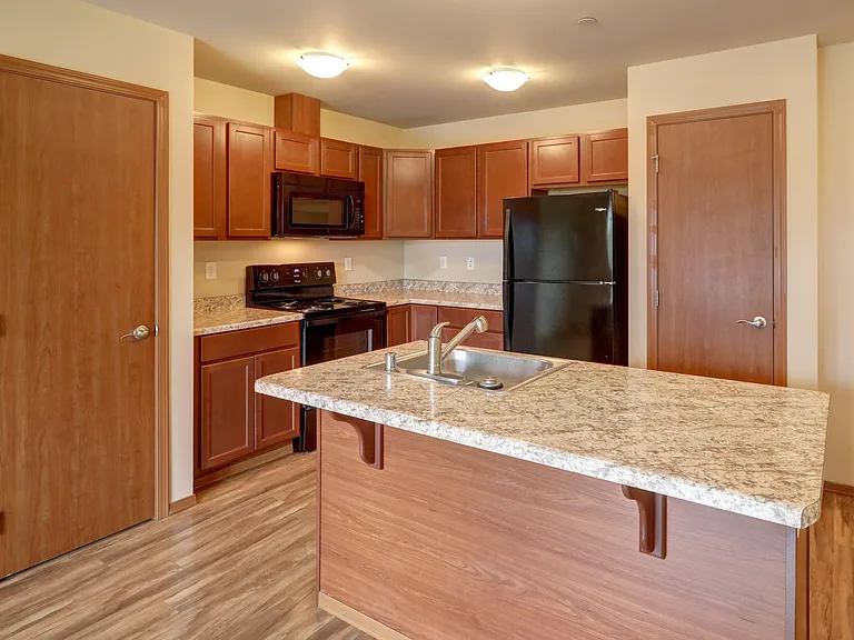 Ambaum Place I | Modern Apartment Homes w/ In-Unit Laundry! — Photo 31