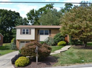 224 Alcan Dr, Pittsburgh, PA