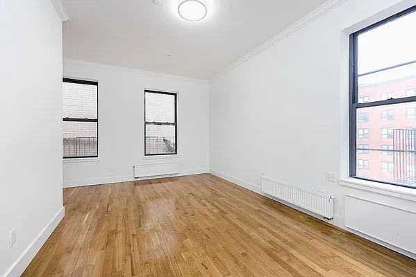 Rented by Bold New York | media 3