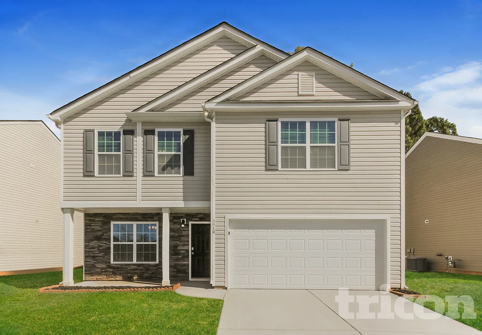 5910 Sanders Farm Lane Charlotte NC — Photo 1
