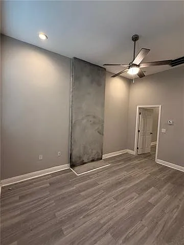 2 bed, 1.0 bath, 750 sqft, $1,300 — Photo 2