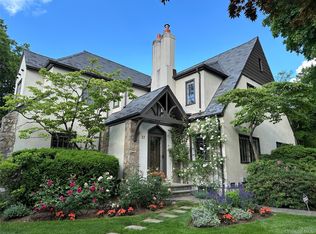 27 Huntington Avenue, Scarsdale, NY 10583