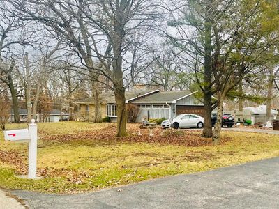 1101 Monroe Ave, Winthrop Harbor, IL, 60096