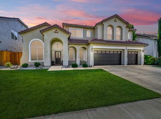 1833 Cymbeline St, Roseville, CA 95747