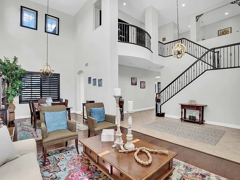 1306 Traver Ct — Photo 17