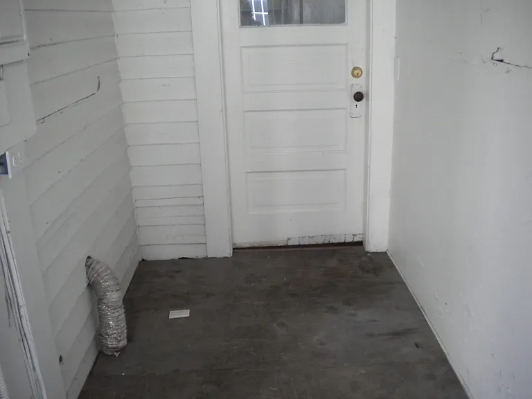 519.5 S Almon St #B — Photo 3