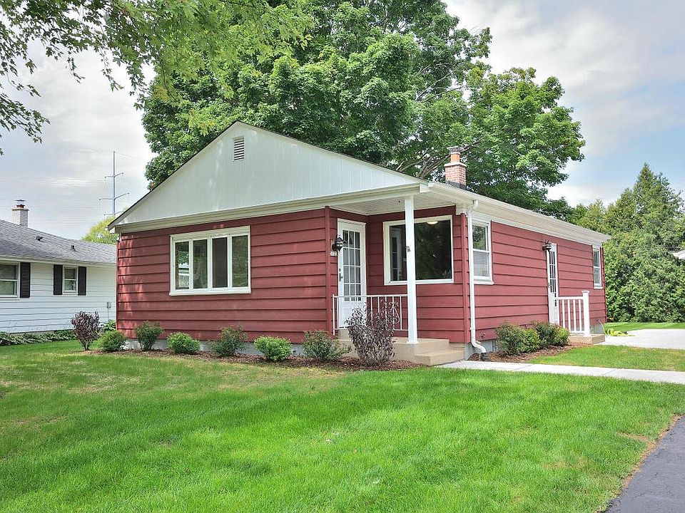 1st image of 3122 W Rochelle AVENUE