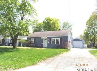 22 Homeland Rd, North Syracuse, NY 13212