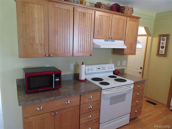 3rd image of 15030 Marl Dr