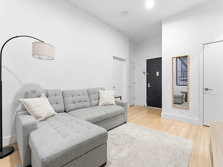 310 W 80th St #2D — Photo 5