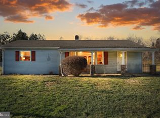 1806 Virginia Ave, Dover, PA 17315