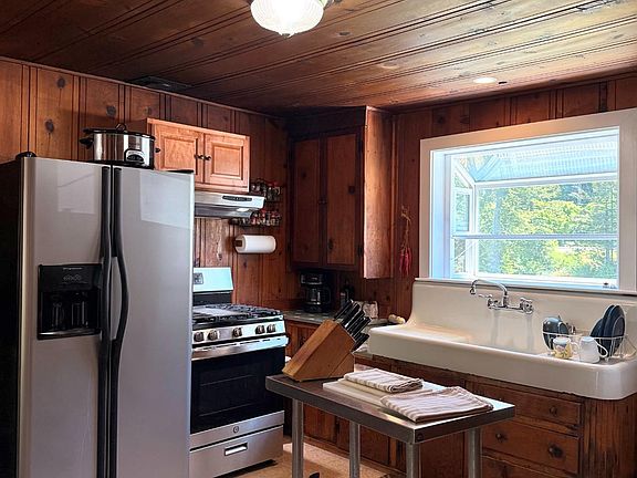 5th image of 16352 5th Street