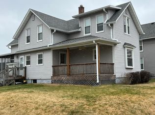 1529 15th Ave, Moline, IL 61265