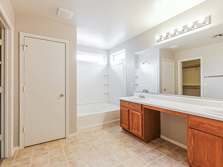 13519 W San Juan Ct — Photo 12