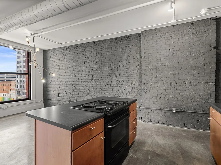 1006 Olive St #602 — Photo 16