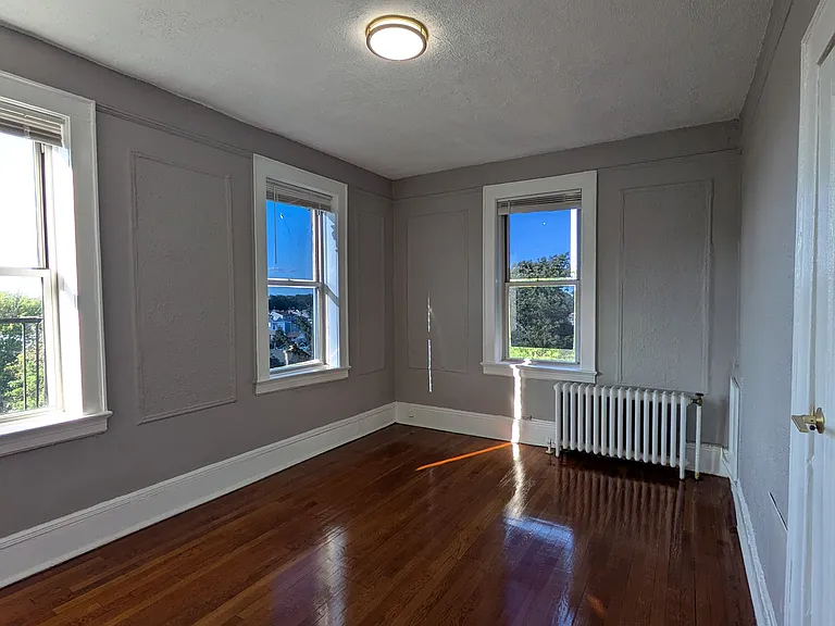 753-758 Jersey Ave #6 — Photo 26