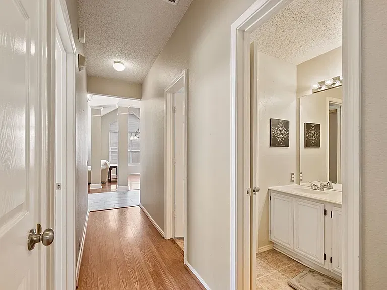 504 Vasey Oak Dr — Photo 10