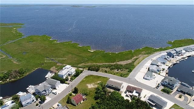 1st image of 74 Ocean Blvd