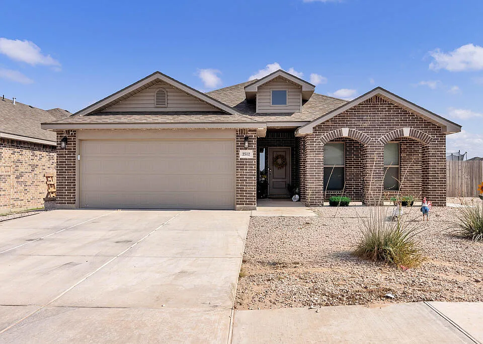 2512 Blazing Saddle Blvd