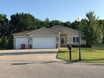 1st image of 708 NE Sonora Valley Ct