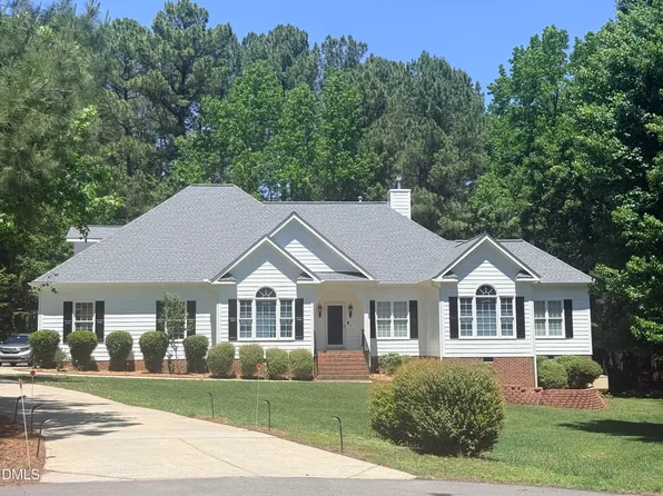 2704 Dray Ct, Raleigh, NC 27613