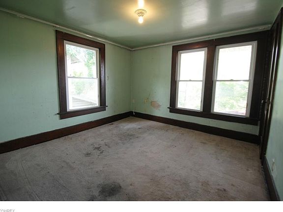 5th image of 750 Noble Ave