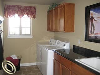 4th image of 27153 Oxbow Lake Dr