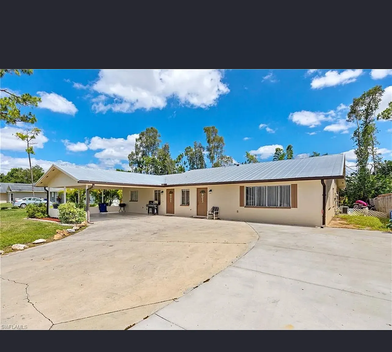 3 bed, 950 sqft, $1,450 — Photo 1