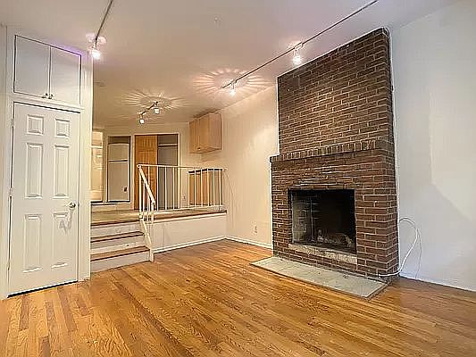 1st image of 321 E 92nd St APT 4B