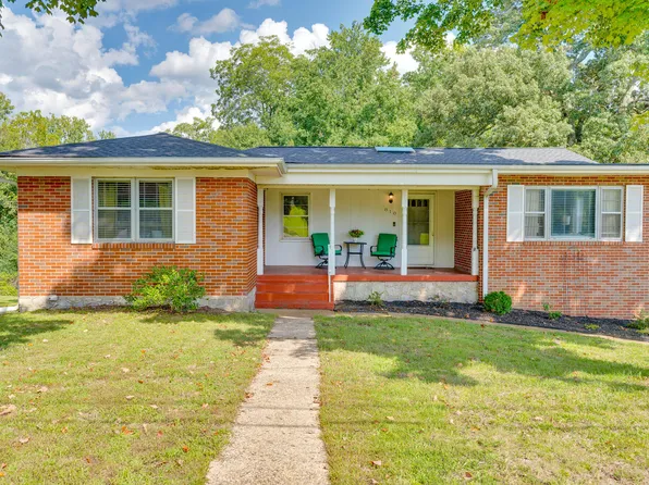 810 Woodland Ave, Rossville, GA 30741