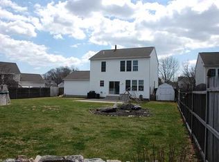 18 Chelsea Way, Groton, CT 06355