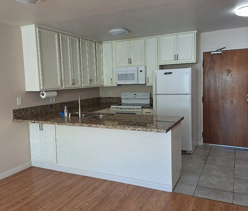 8034 Linda Vista Rd #1K